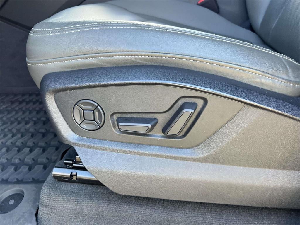 2020 Audi Q8 Premium Plus 55 TFSI quattro Tiptronic