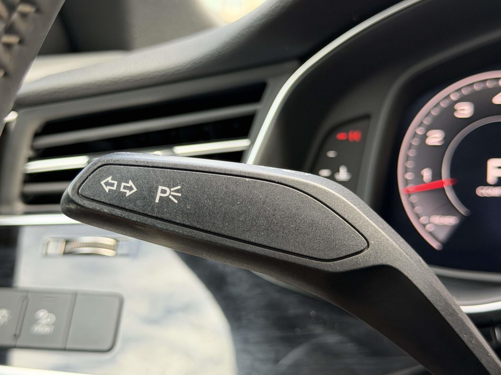 2019 Audi Q8 55 Premium