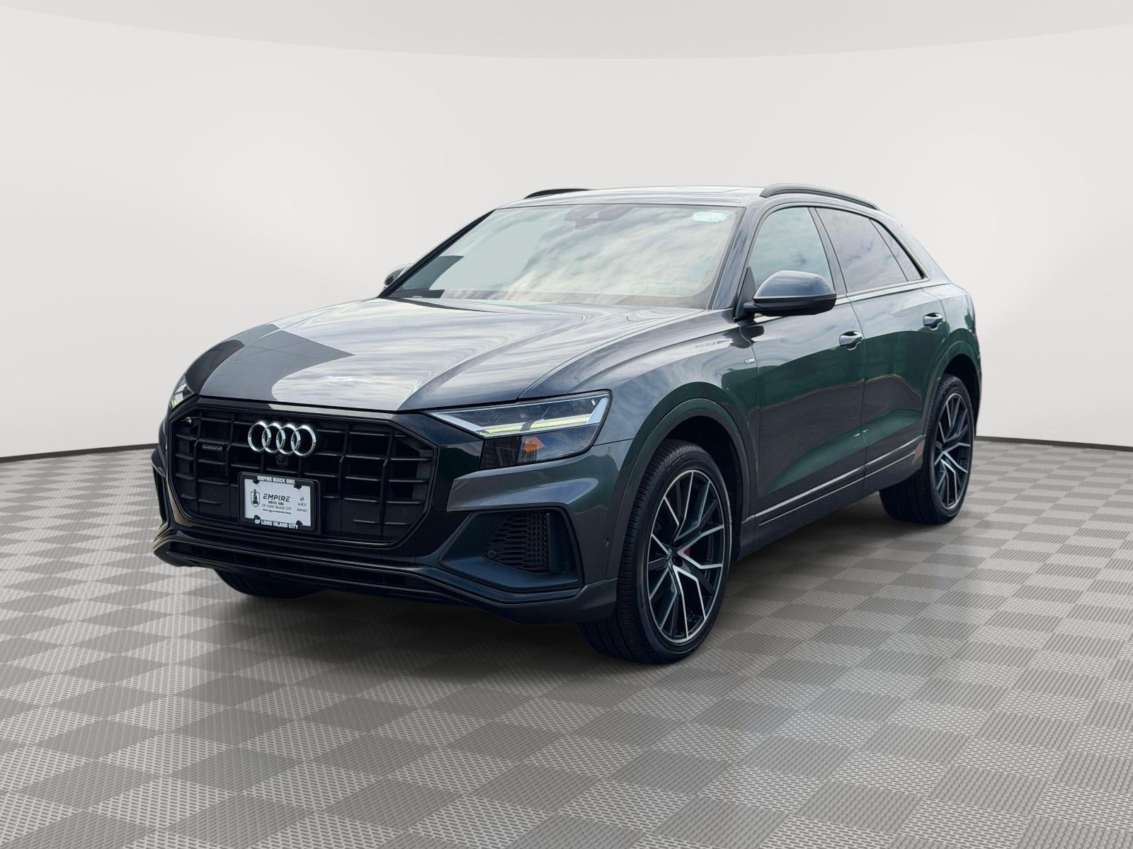 2019 Audi Q8 55 Premium