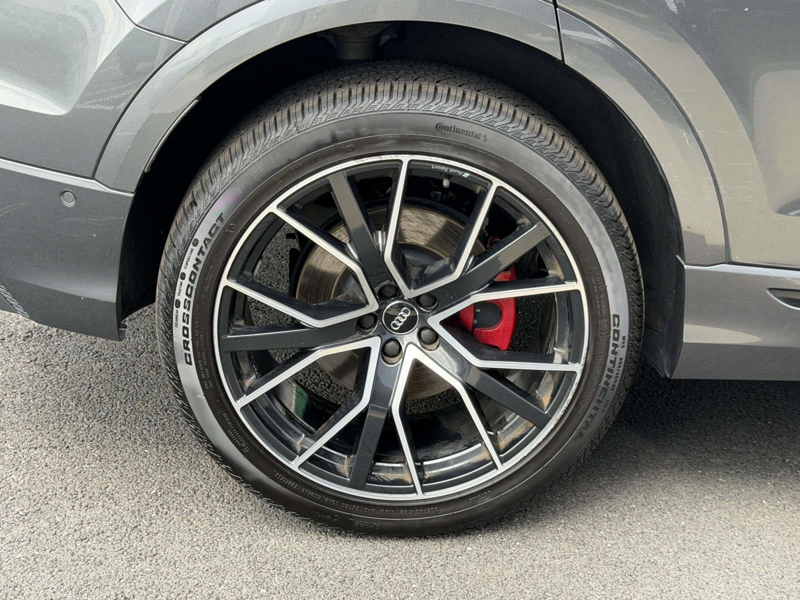 2019 Audi Q8 55 Premium