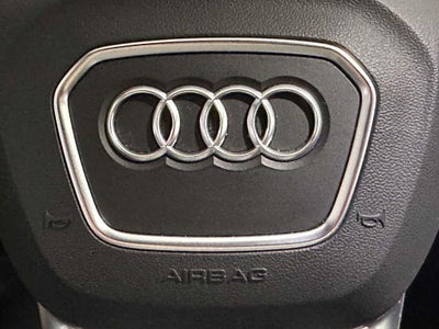 2025 Audi Q8 Premium Plus 55 TFSI quattro