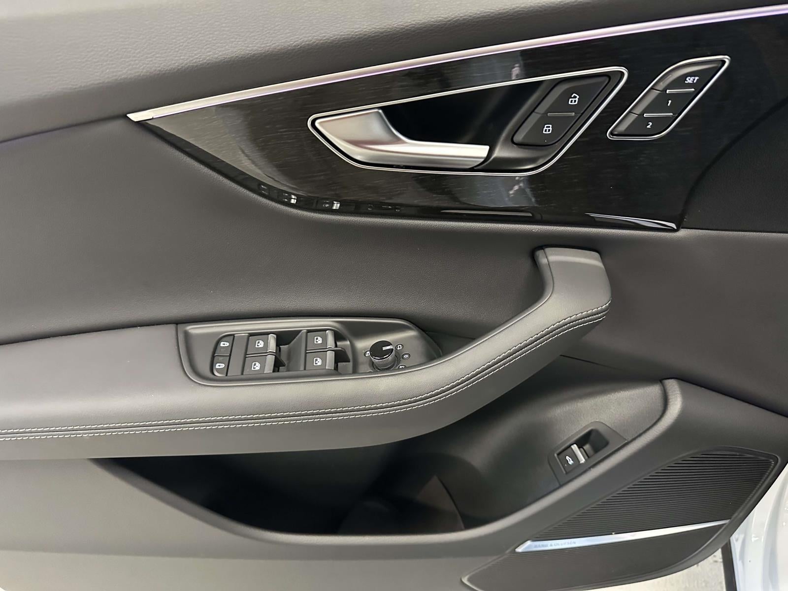 2026 Audi Q8 Premium Plus 55 TFSI quattro Tiptronic