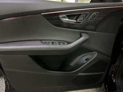 2023 Audi Q8 Premium Plus 55 TFSI quattro Tiptronic