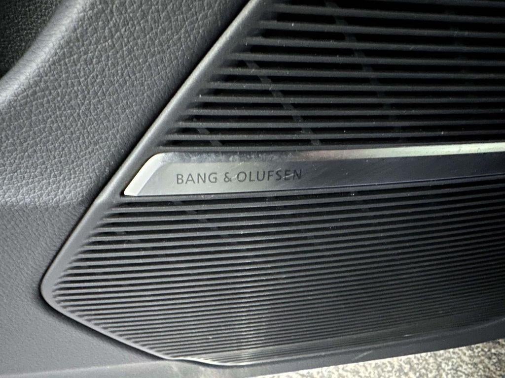 2023 Audi Q8 Premium Plus 55 TFSI quattro Tiptronic