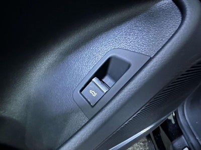 2023 Audi Q8 Premium Plus 55 TFSI quattro Tiptronic