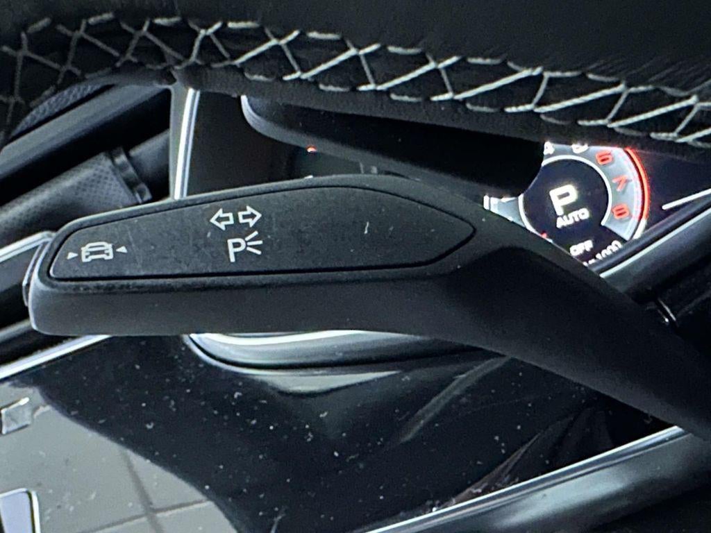 2023 Audi Q8 Premium Plus 55 TFSI quattro Tiptronic