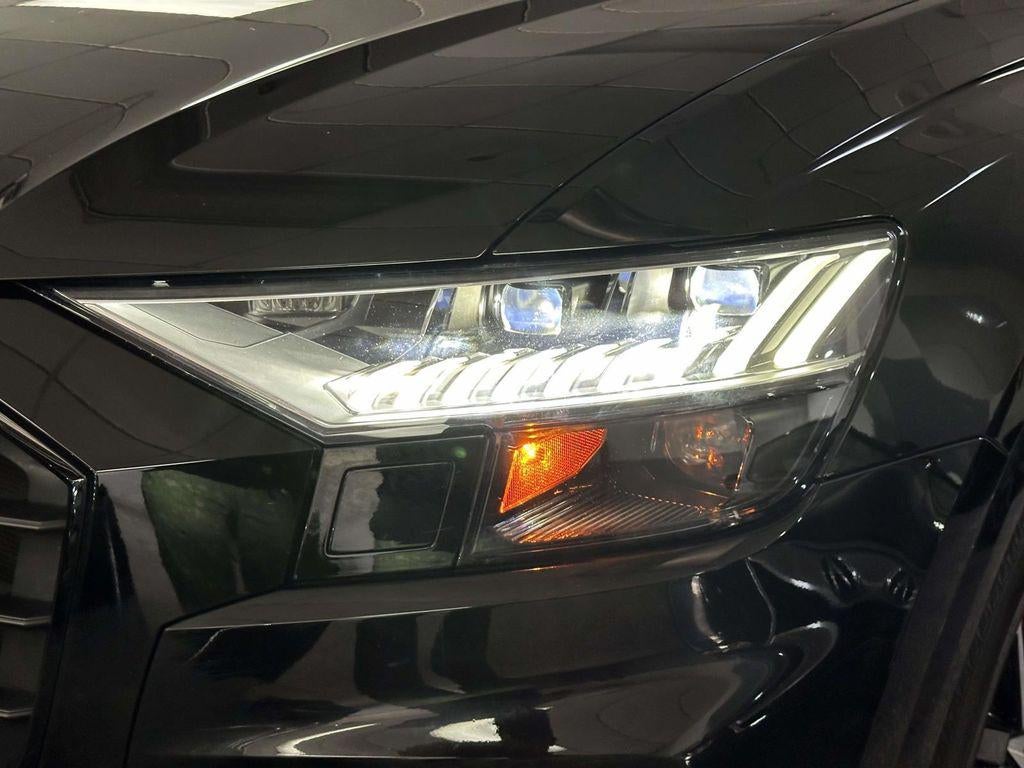 2023 Audi Q8 Premium Plus 55 TFSI quattro Tiptronic