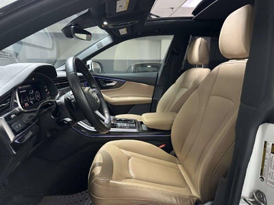 2023 Audi Q8 Premium Plus 55 TFSI quattro Tiptronic