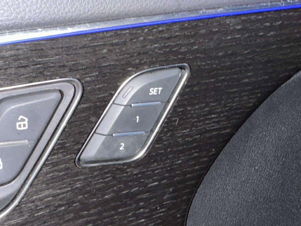 2023 Audi Q8 Premium Plus 55 TFSI quattro Tiptronic