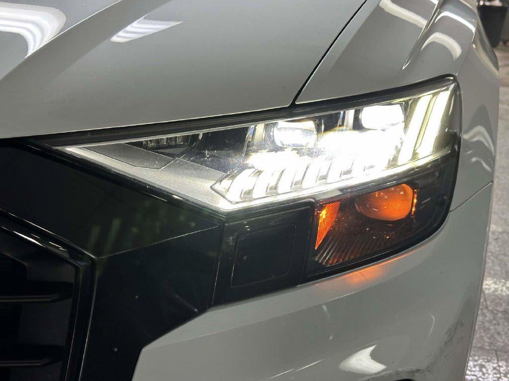 2023 Audi Q8 Premium Plus 55 TFSI quattro Tiptronic