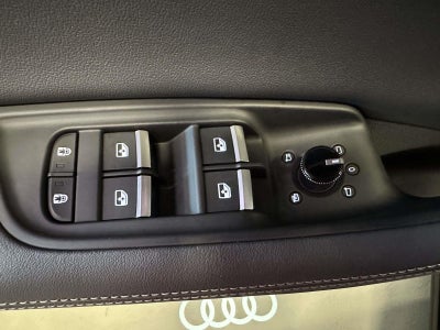 2026 Audi Q8 Premium Plus 55 TFSI quattro Tiptronic