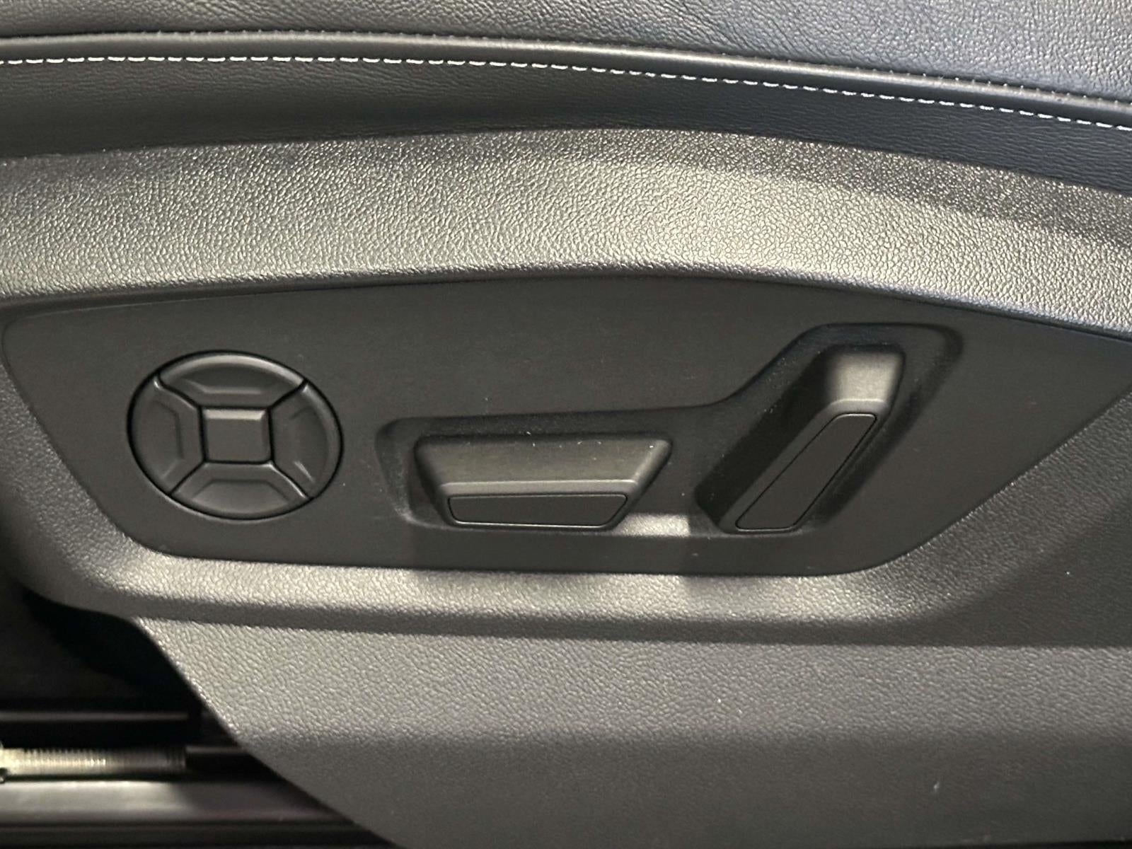 2026 Audi Q8 Premium Plus 55 TFSI quattro Tiptronic