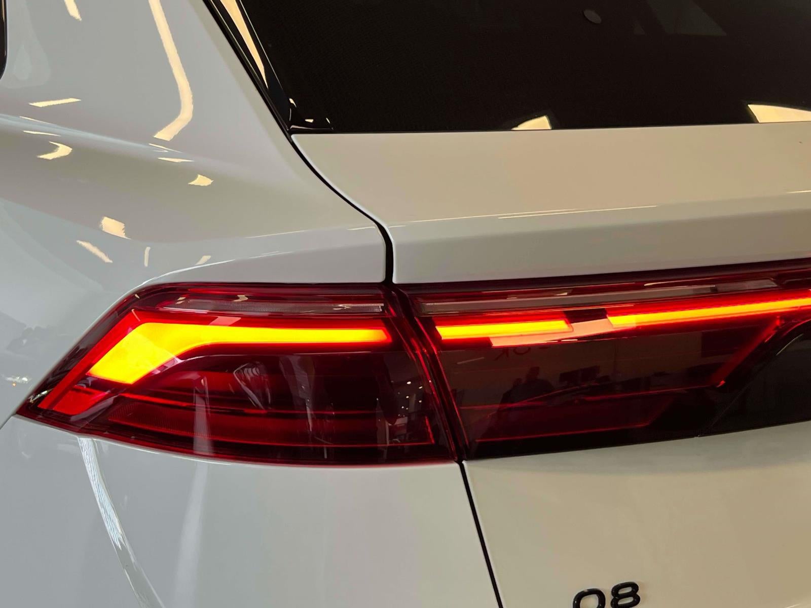 2025 Audi Q8 Premium Plus 55 TFSI quattro