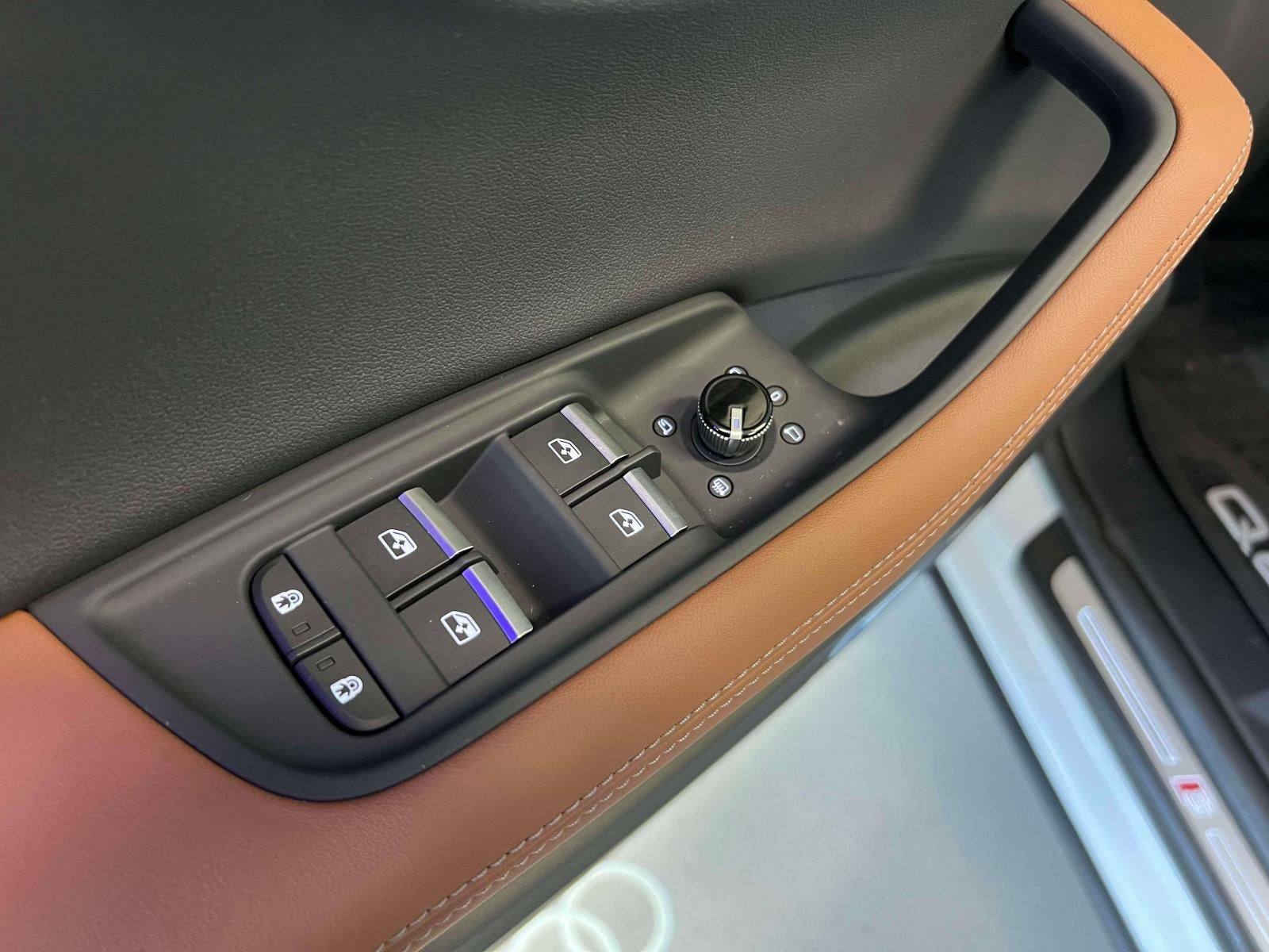 2025 Audi Q8 Premium Plus 55 TFSI quattro