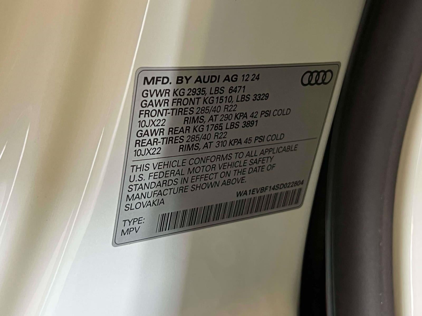 2025 Audi Q8 Premium Plus 55 TFSI quattro