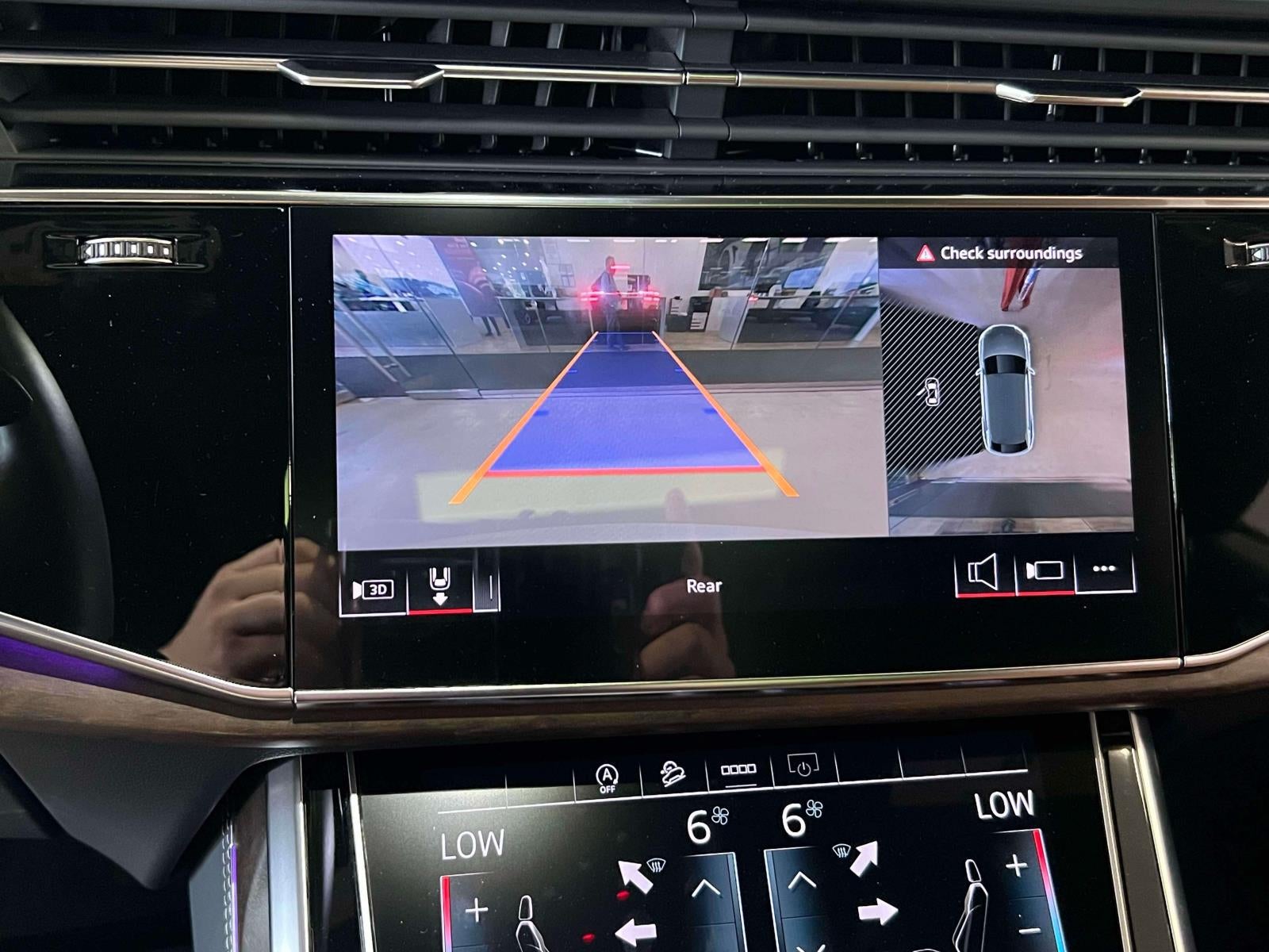 2025 Audi Q8 Premium Plus 55 TFSI quattro