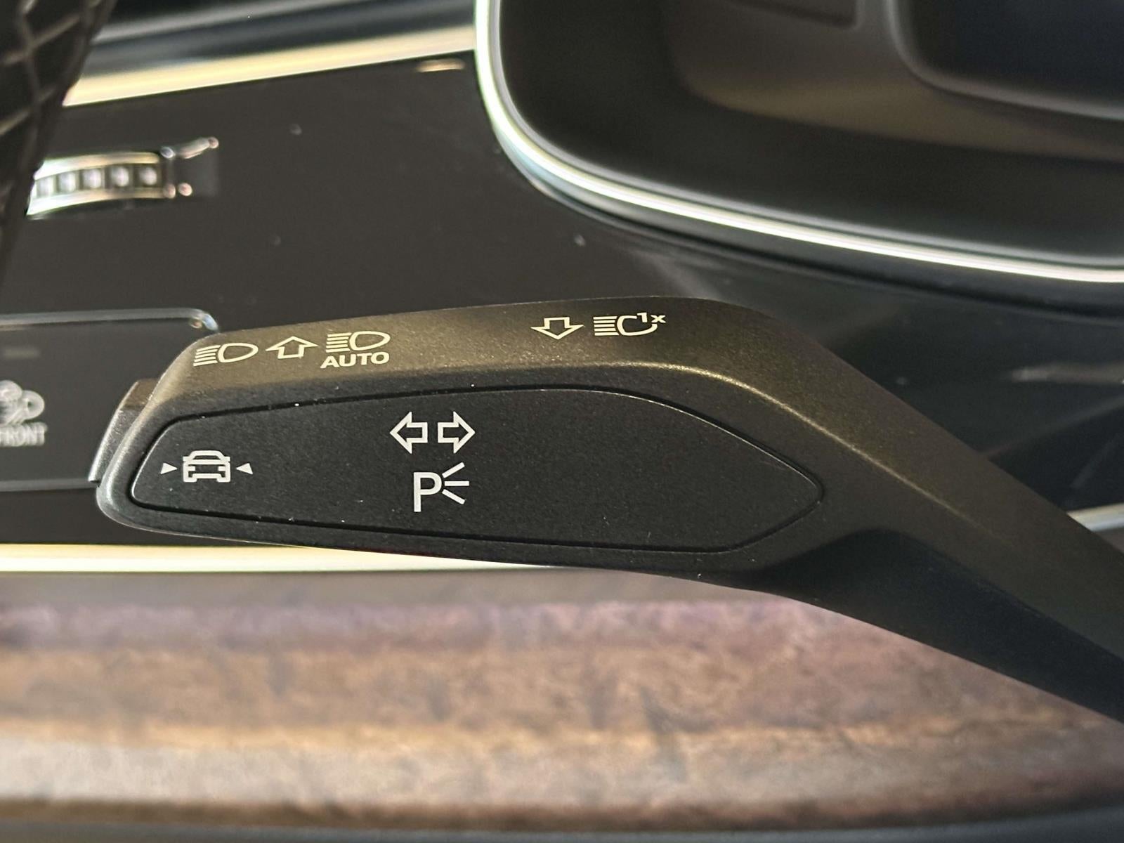 2026 Audi Q8 Premium Plus 55 TFSI quattro Tiptronic