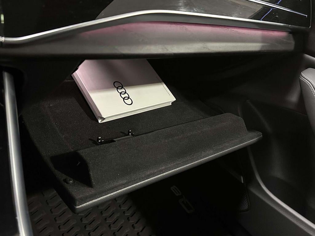 2023 Audi Q8 Premium Plus 55 TFSI quattro Tiptronic