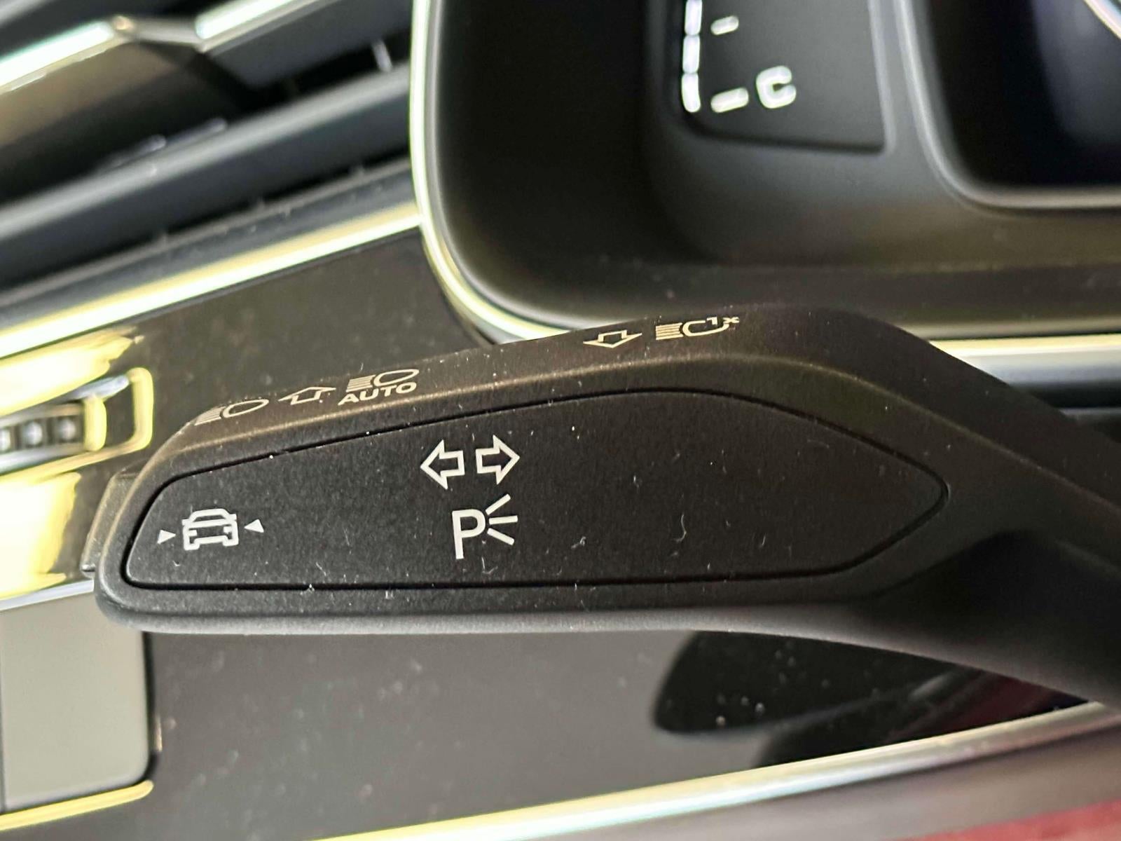 2025 Audi Q8 Premium Plus 55 TFSI quattro