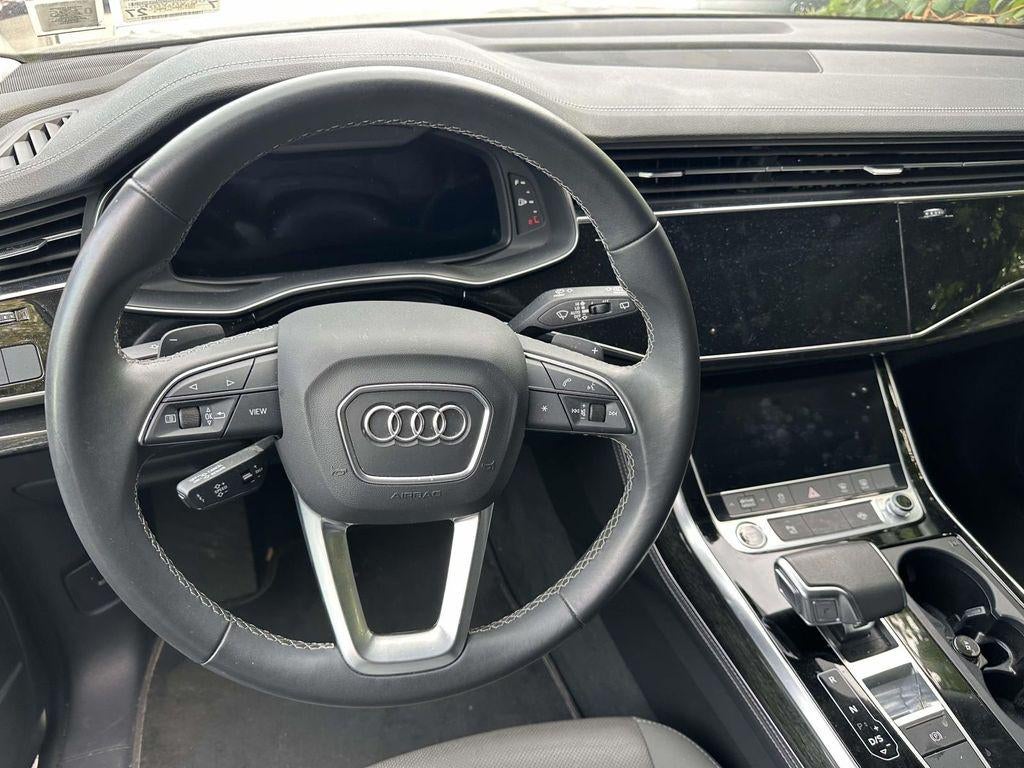 2025 Audi Q8 Premium Plus 55 TFSI quattro