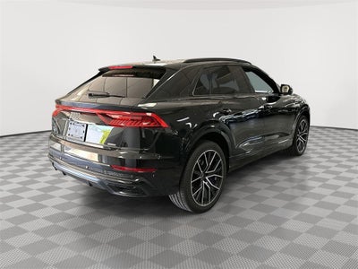 2022 Audi Q8 Premium Plus 55 TFSI quattro Tiptronic