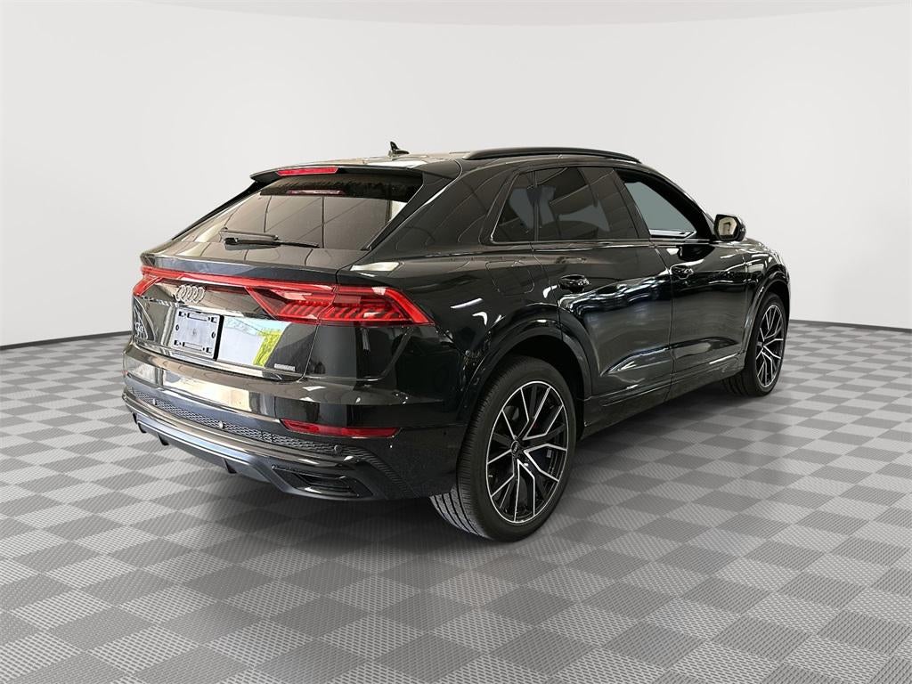 2022 Audi Q8 Premium Plus 55 TFSI quattro Tiptronic