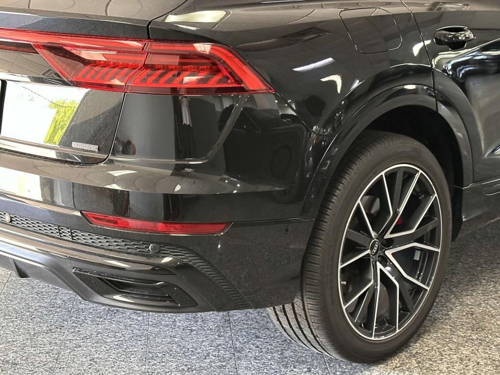 2022 Audi Q8 Premium Plus 55 TFSI quattro Tiptronic