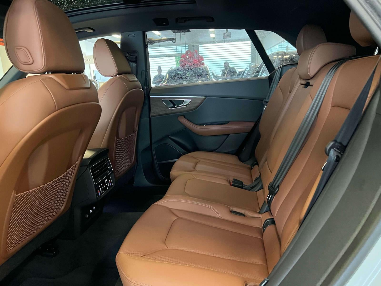 2025 Audi Q8 Premium Plus 55 TFSI quattro