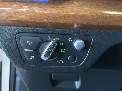 2022 Audi Q5 Prestige 45 TFSI S line quattro S tronic