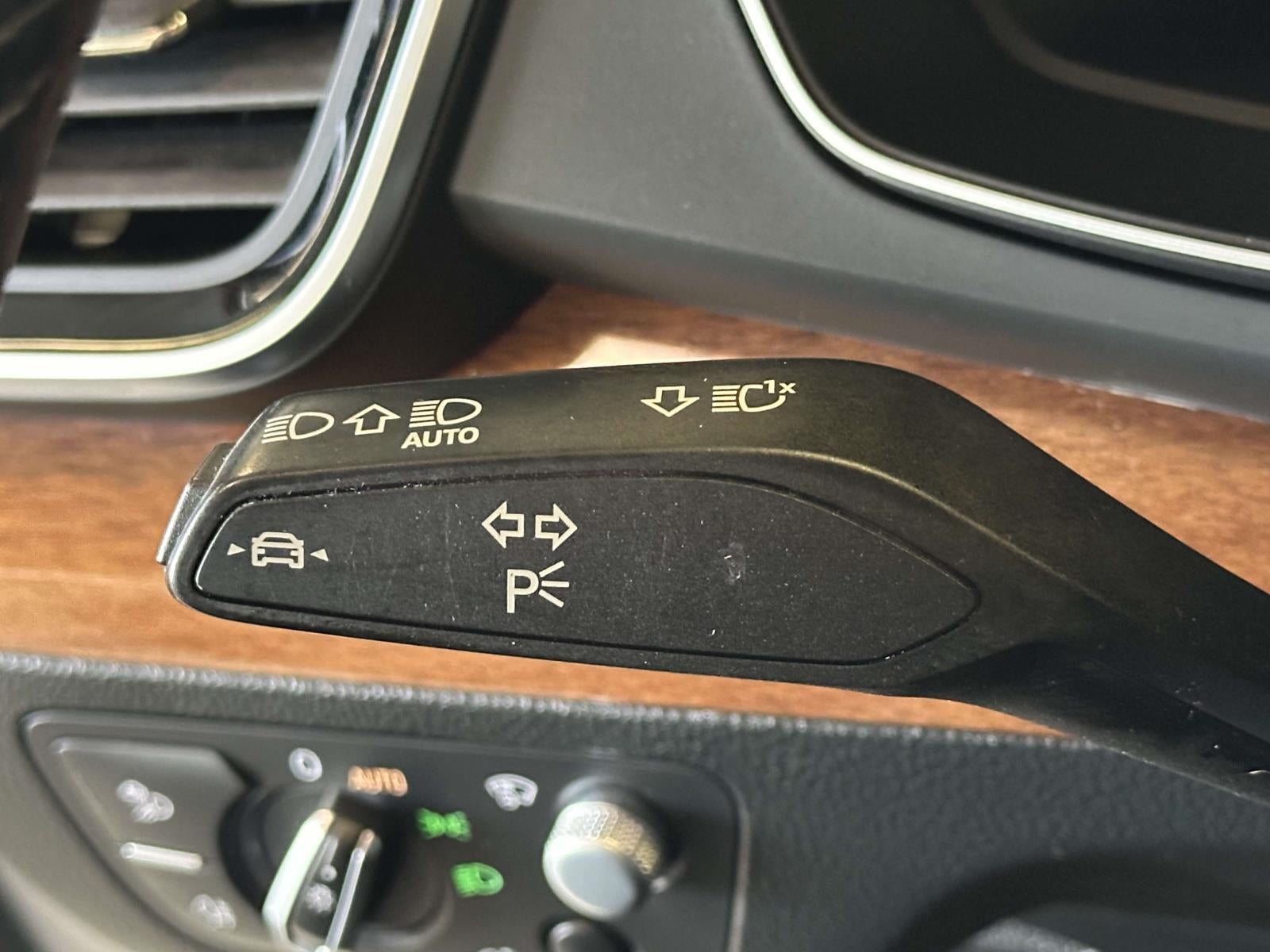 2022 Audi Q5 Prestige 45 TFSI S line quattro S tronic