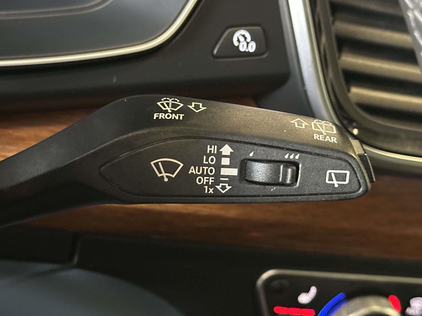 2022 Audi Q5 Prestige 45 TFSI S line quattro S tronic