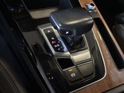 2022 Audi Q5 Prestige 45 TFSI S line quattro S tronic
