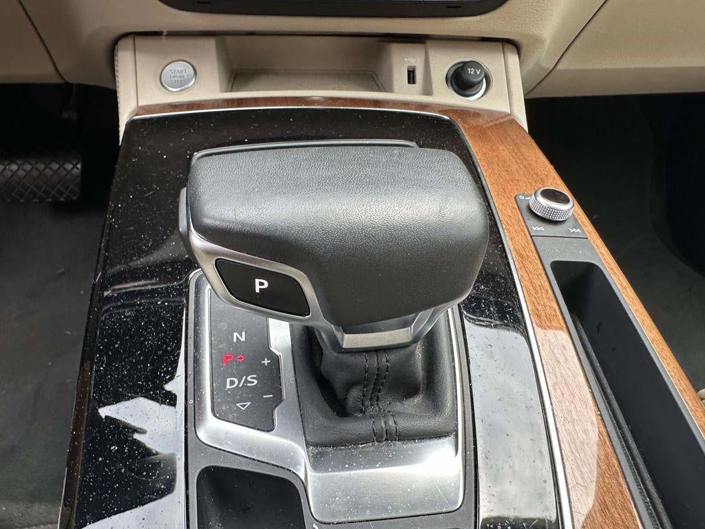 2023 Audi Q5 Prestige 45 TFSI S line quattro S tronic