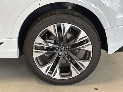 2024 Audi Q8 Prestige 55 TFSI quattro