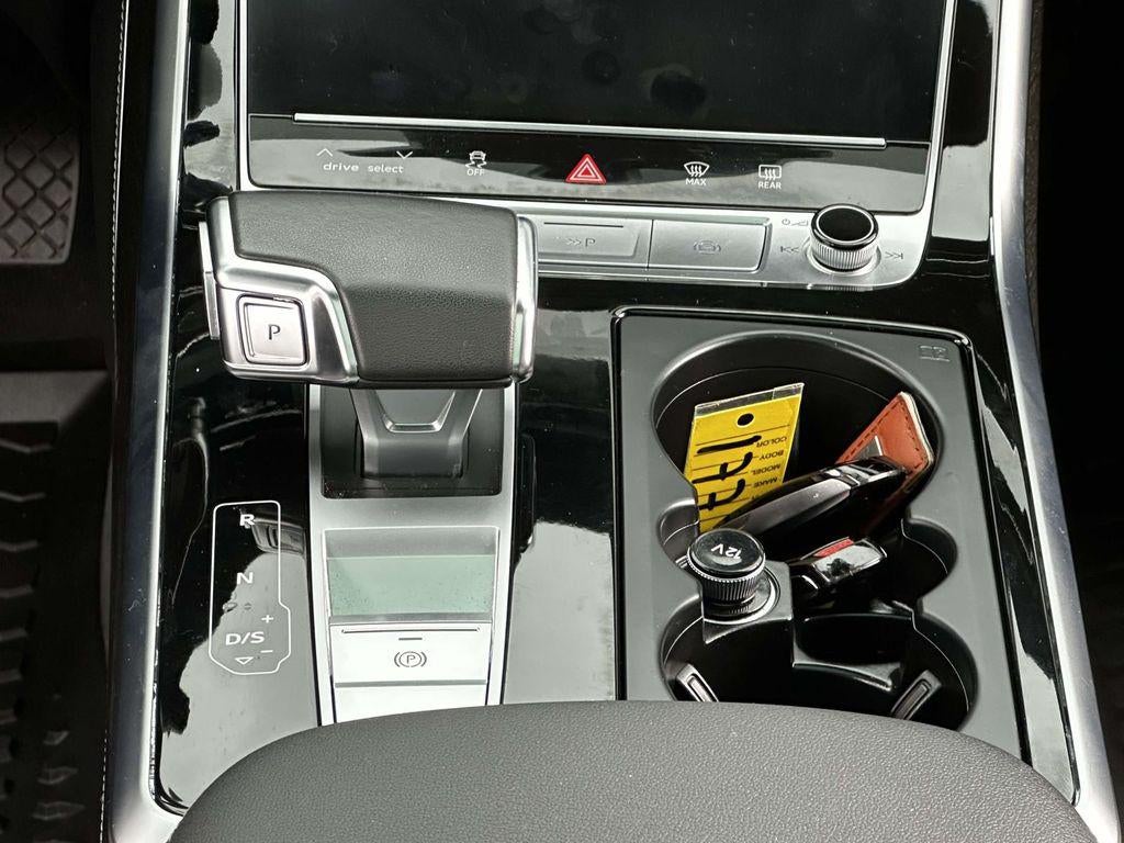 2023 Audi Q8 Prestige 55 TFSI quattro Tiptronic