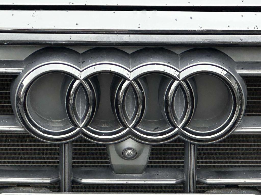 2023 Audi Q8 Prestige 55 TFSI quattro Tiptronic