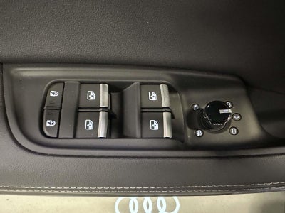 2023 Audi Q8 Prestige 55 TFSI quattro Tiptronic