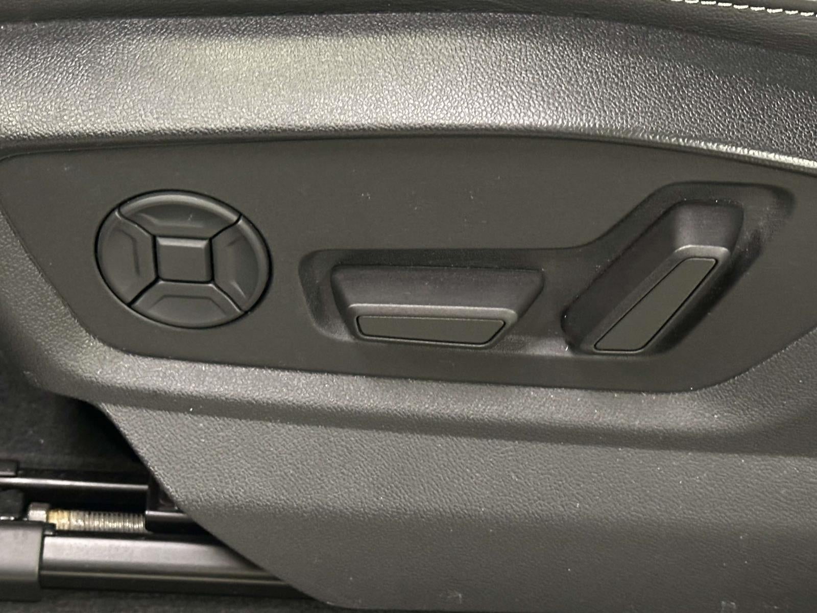 2023 Audi Q8 Prestige 55 TFSI quattro Tiptronic