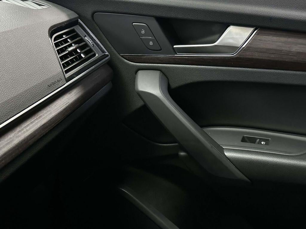 2024 Audi Q5 Premium 45 TFSI S line quattro