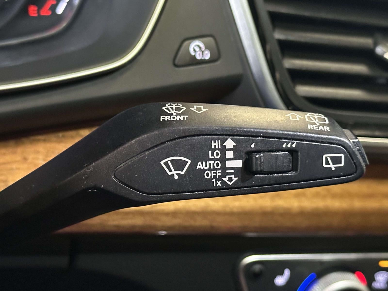 2022 Audi Q5 Premium 45 TFSI S line quattro S tronic