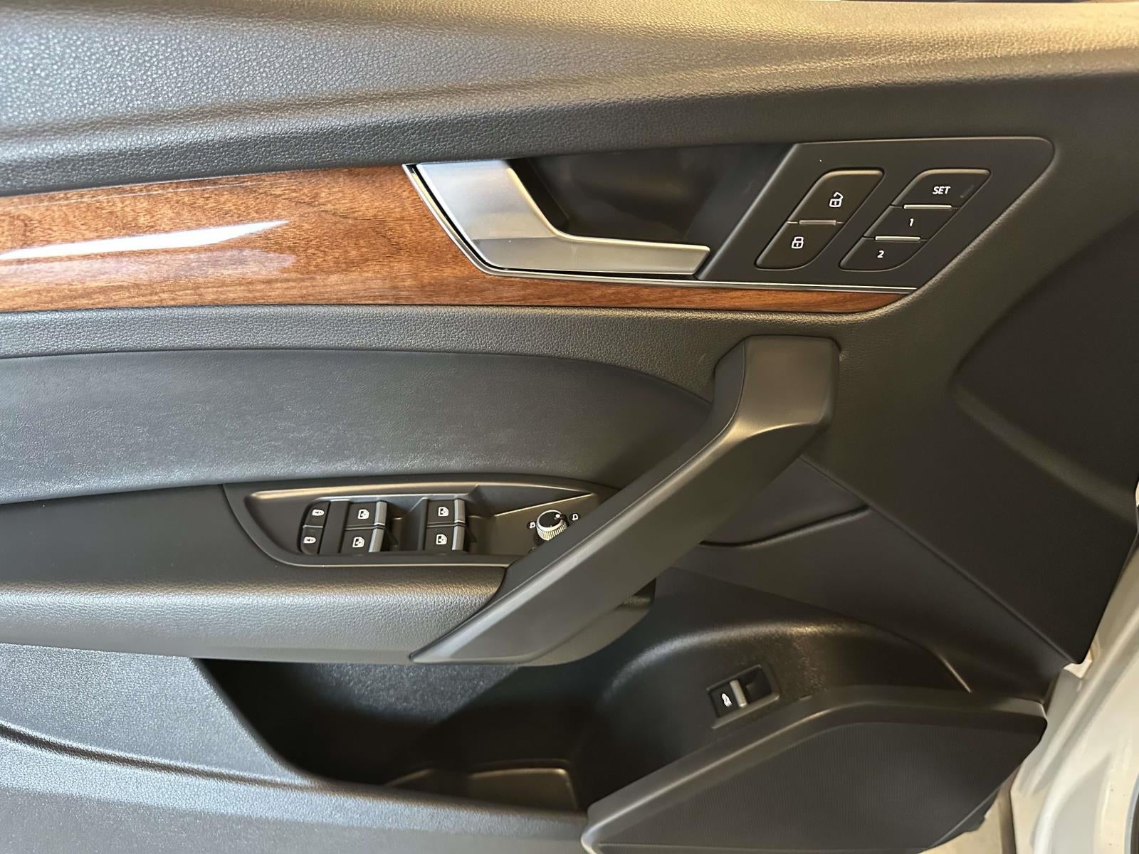 2023 Audi Q5 Premium 45 TFSI S line quattro