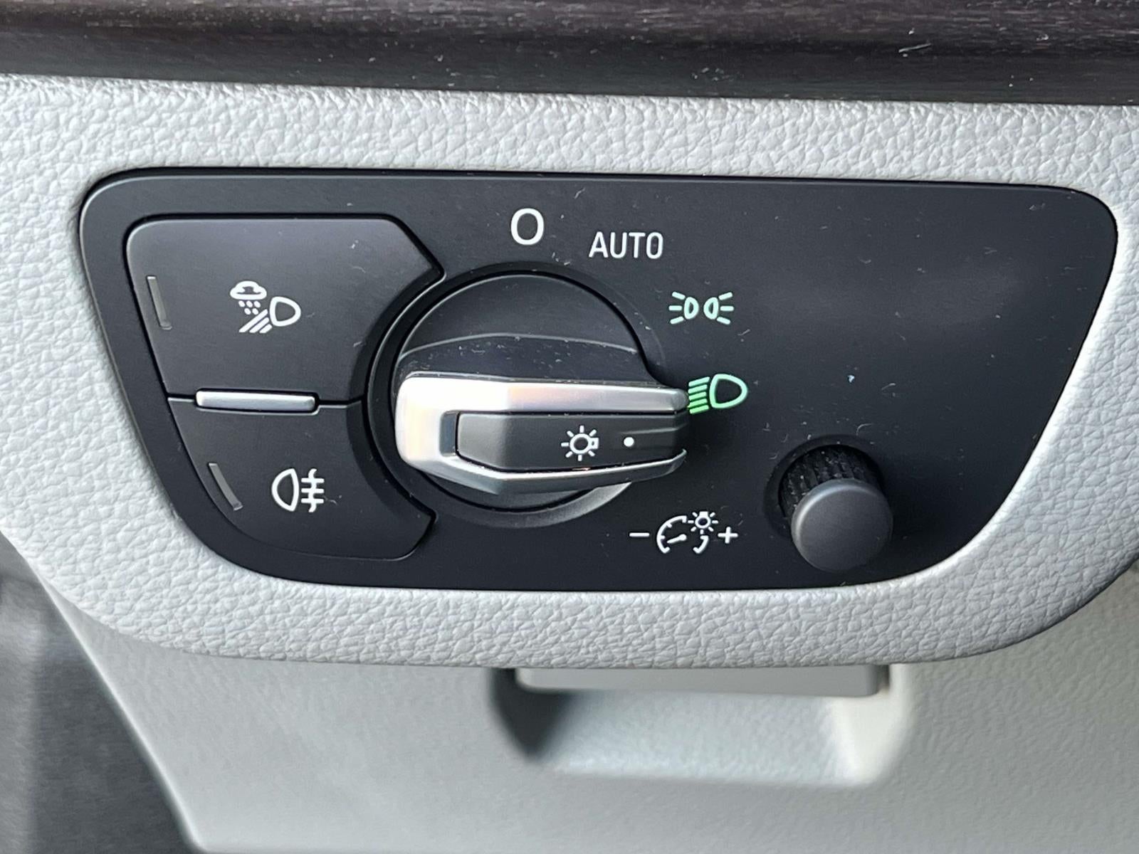 2022 Audi Q5 Premium 45 TFSI S line quattro S tronic