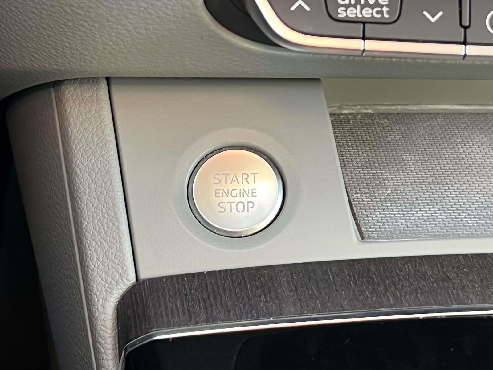 2022 Audi Q5 Premium 45 TFSI S line quattro S tronic