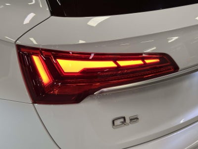 2022 Audi Q5 Premium 45 TFSI S line quattro S tronic