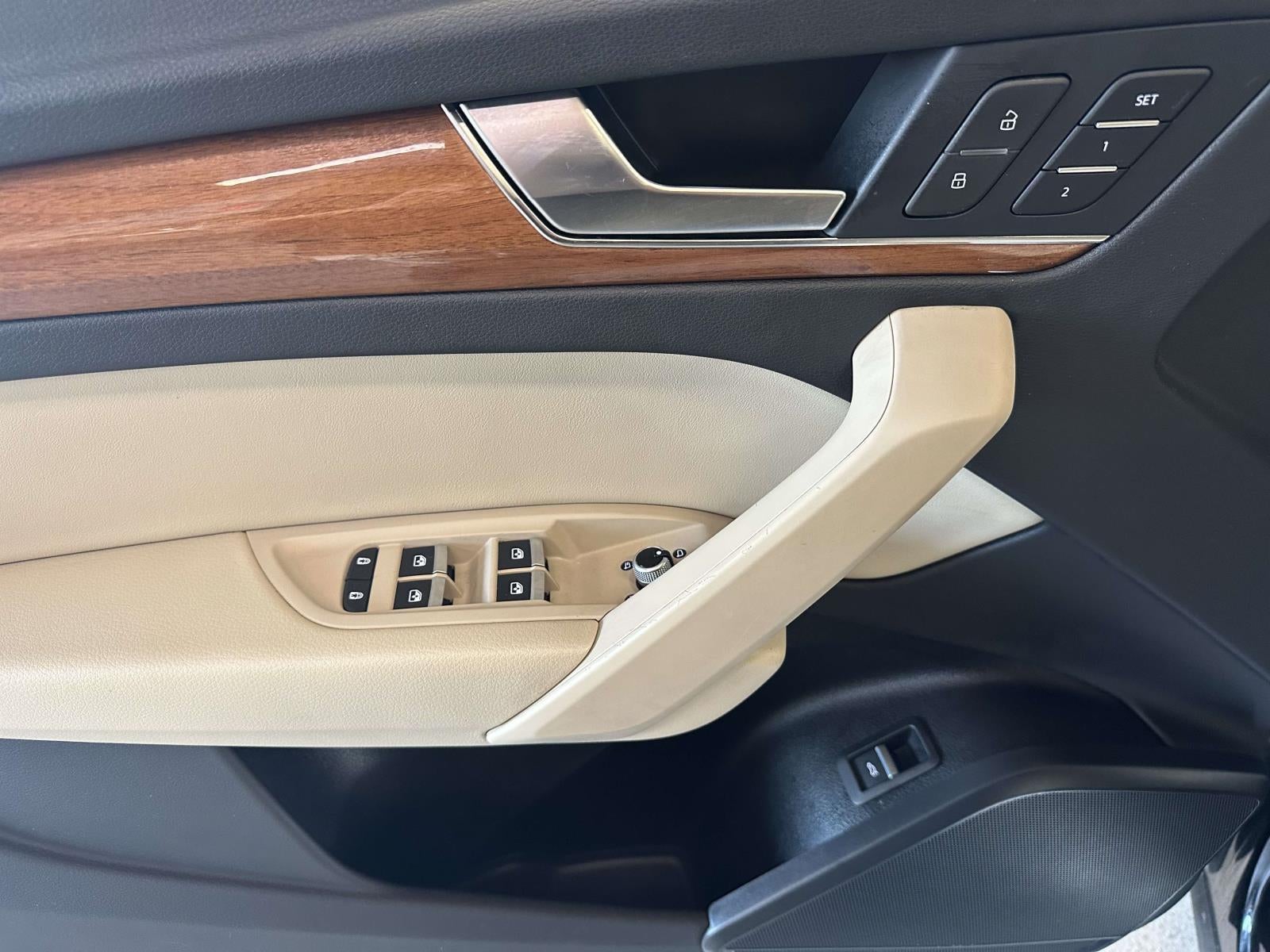 2023 Audi Q5 Premium 45 TFSI S line quattro