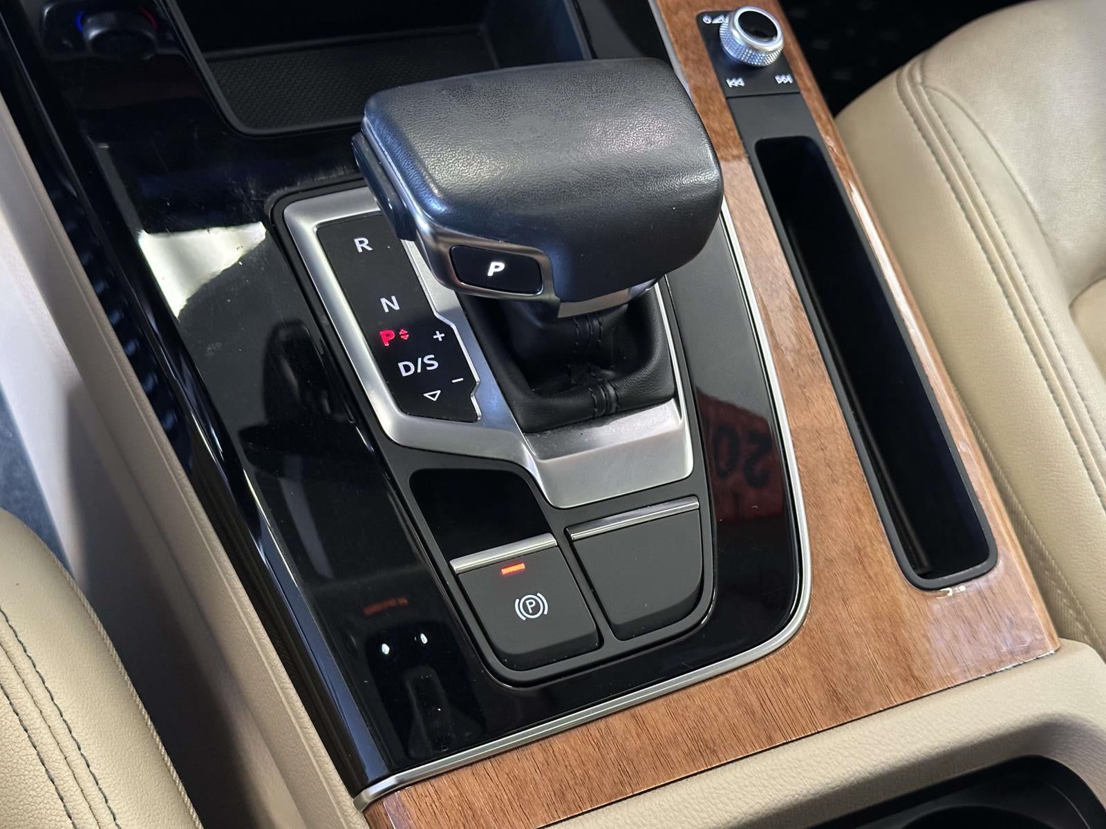 2023 Audi Q5 Premium 45 TFSI S line quattro