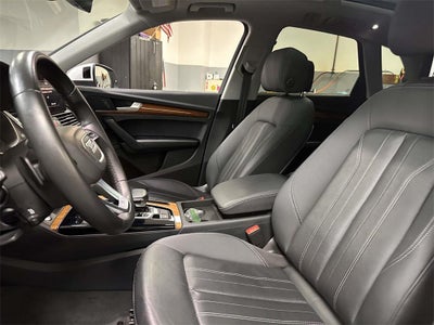 2023 Audi Q5 Premium 45 TFSI S line quattro