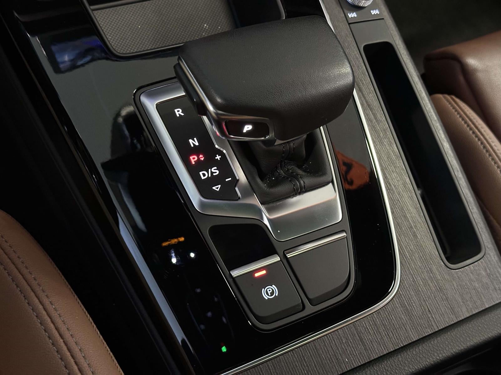 2024 Audi Q5 Premium 45 TFSI S line quattro
