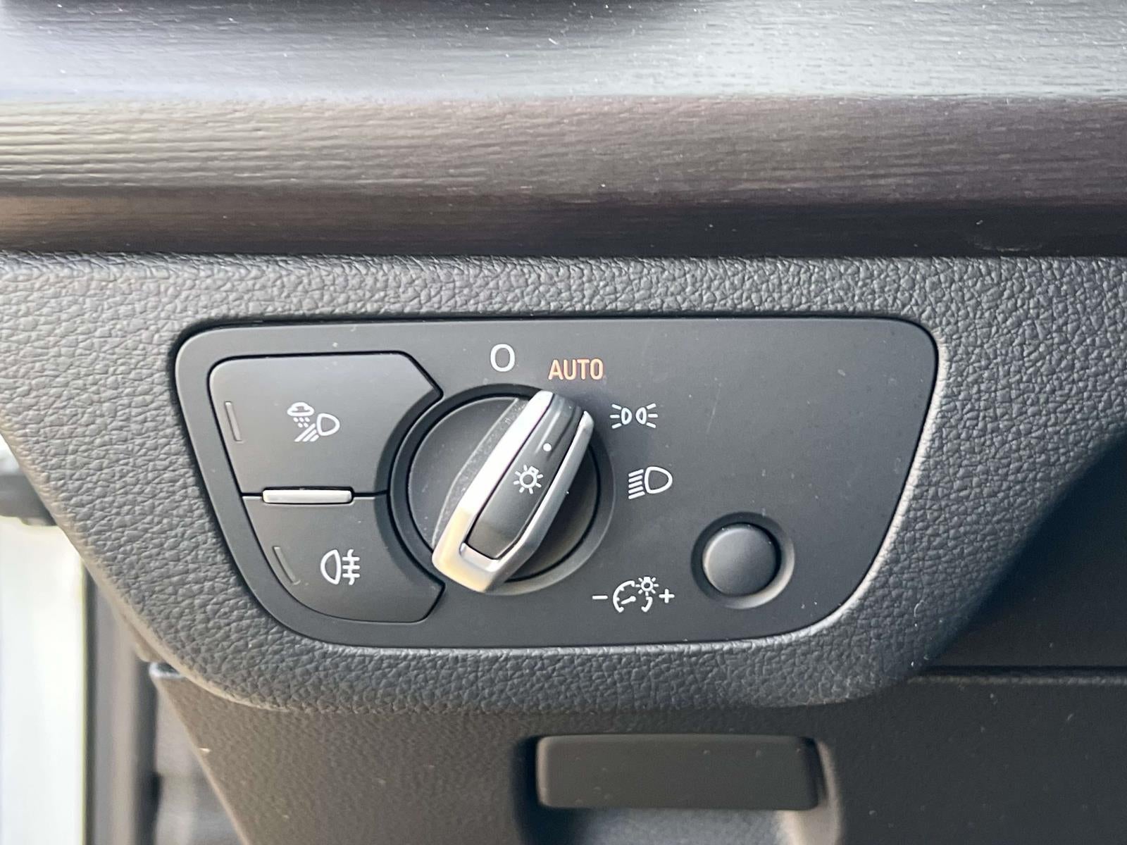 2022 Audi Q5 Premium 45 TFSI S line quattro S tronic