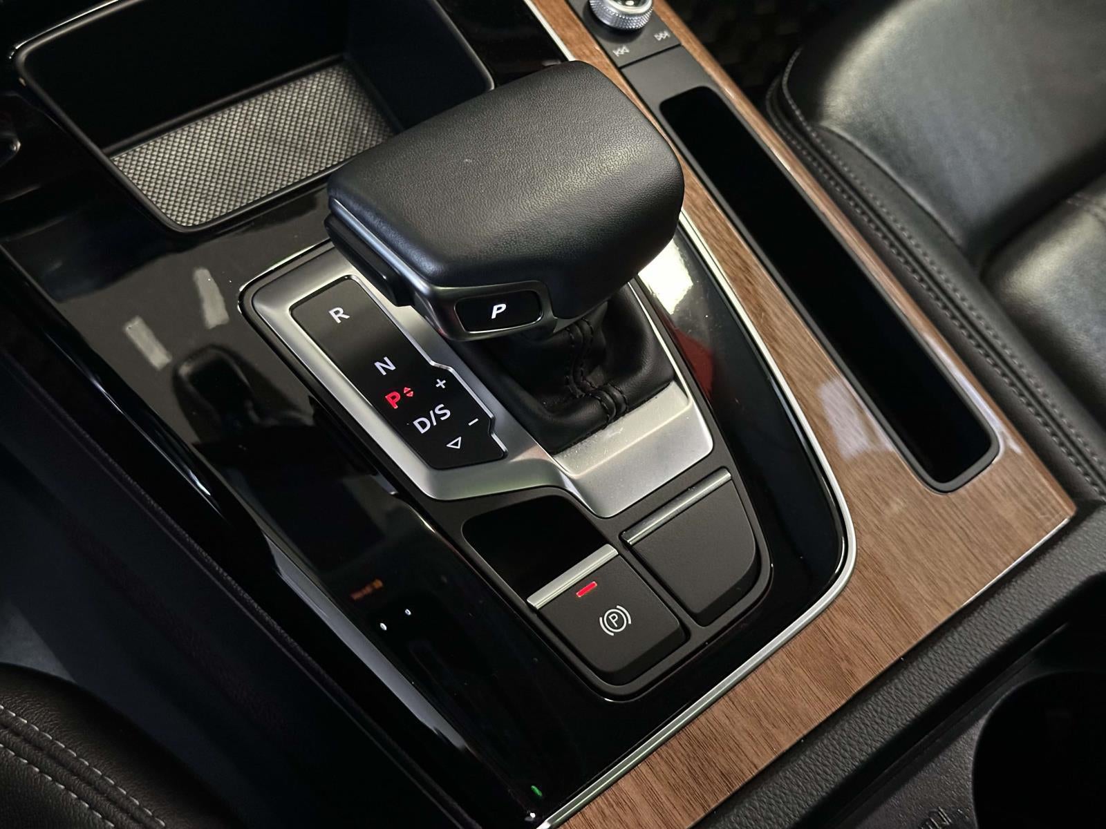 2023 Audi Q5 Premium 45 TFSI S line quattro